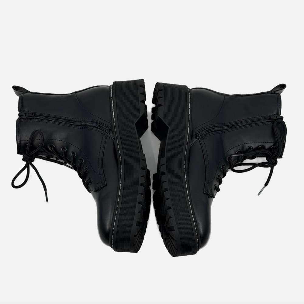 Universal Thread Target Black Combat Boots Lug So… - image 4